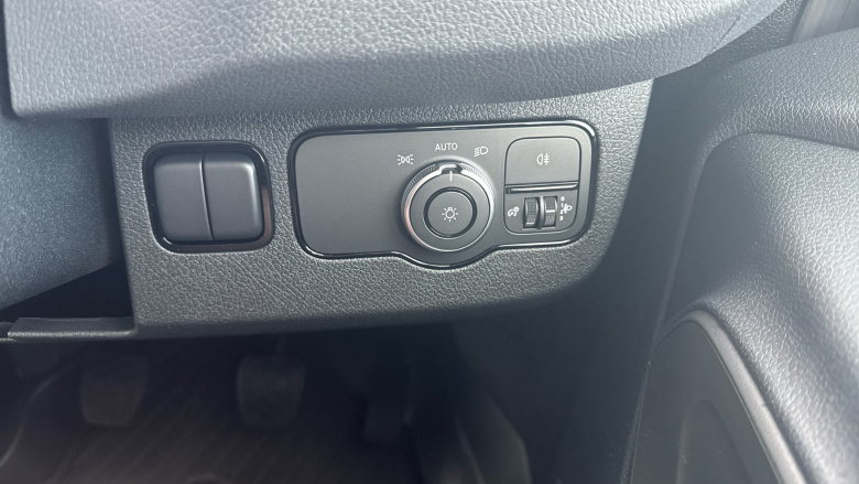 Mercedes-Benz Sprinter 315Cdi L2 Diesel Rwd 3.5t H2 Pro Van